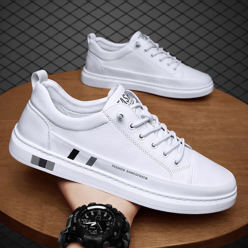 VEIGGARA | Turnschuhe aus echtem Leder ©