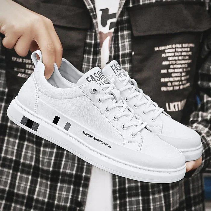 VEIGGARA | Turnschuhe aus echtem Leder ©